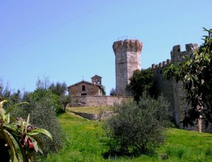 Isola Polvese - Castello (XIV° secolo)