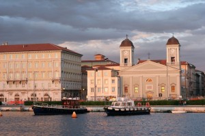 Trieste: Riva 3 novembre al tramonto (San Nicolò dei Greci)