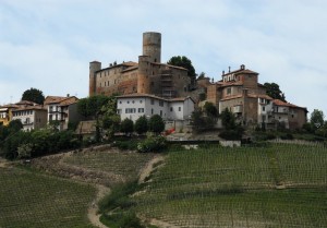 Castello di Castiglione Faletto