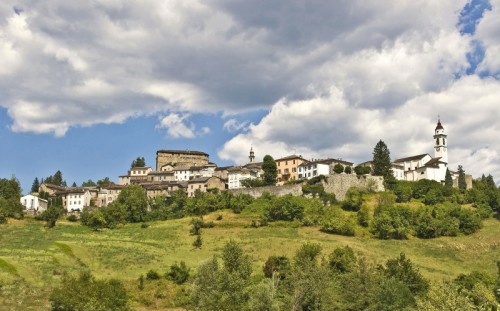 Compiano - "piccolo borgo medioevale"