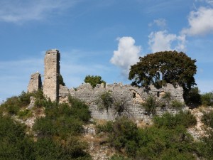 Ruderi del Castello di Lecce nei Marsi Vecchia