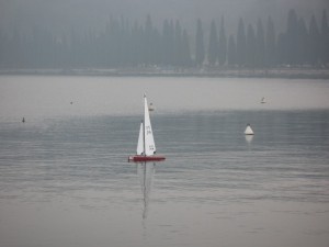 Modellino sull’ acqua