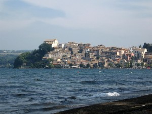 Anguillara Sabazia e il lago di Bracciano