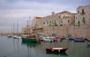 Ottobre inoltrato sul porto di Giovinazzo