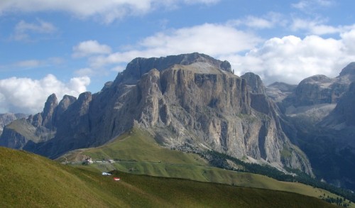 Campitello di Fassa - Il gruppo Sella Campitello di Fassa - Il gruppo Sella