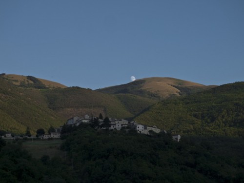 Scheggino - Civitella e la luna