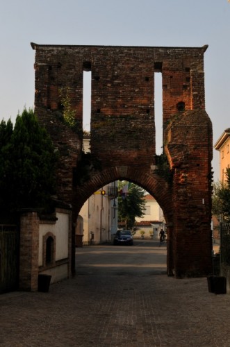 Piovera - La porta d'accesso