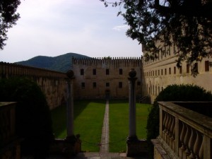 Castello del Catajo ( dimora cinquecentesca dei conti Obizzi)