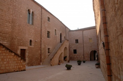 Alcamo - Alcamo - Castello (cortile interno)