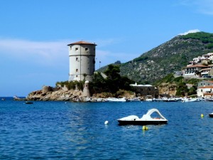 ISOLA DEL GIGLIO, TORRE DEL CAMPESE