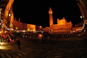 Panoramica Piazza del Campo