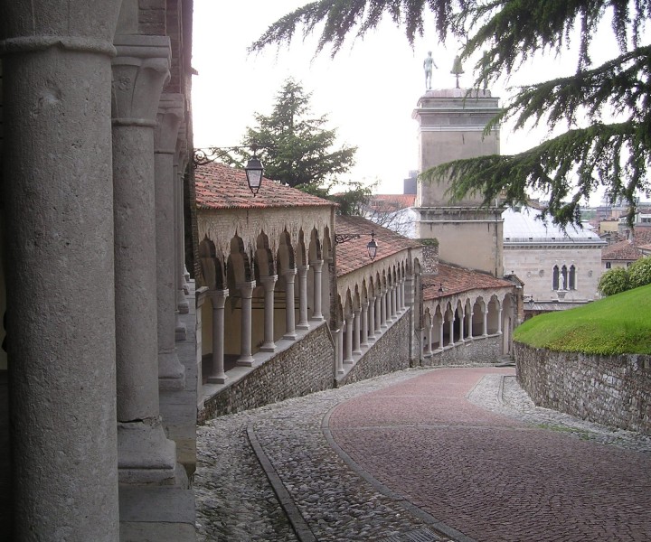 ''Discesa dal castello'' - Udine