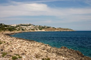 Scogli, cielo e mare…