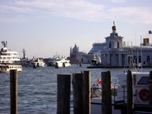 Navi, barche … in Laguna di Venezia