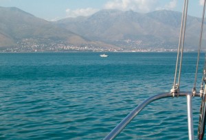Golfo di Gaeta : a vela verso Scauri