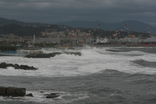 Genova - Mareggiata a Pegli