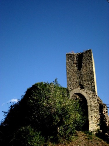 San Severino Marche - Il castello di Carpignano (XIII sec.)
