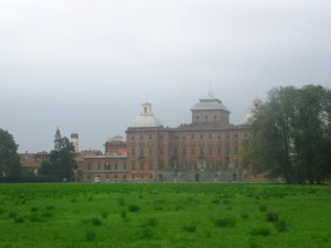 Il castello di Racconigi dal parco