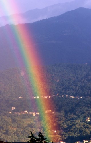 Faedo Valtellino - Il paese di Faedo e l'arcobaleno
