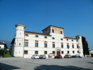 il palazzo fortificato detto el Palazzat di Cavasso Nuovo