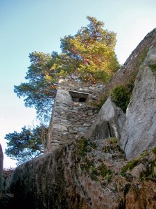 Torre castello-Corenno Plinio-Dervio