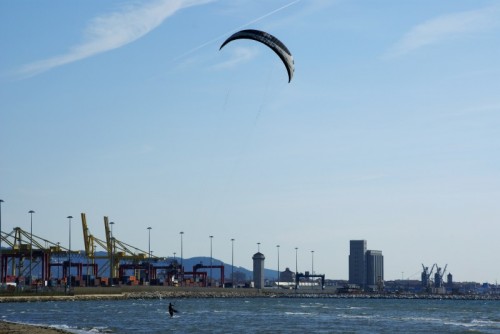 Pisa - il porto di livorno dal calambrone Pisa - il porto di livorno dal calambrone