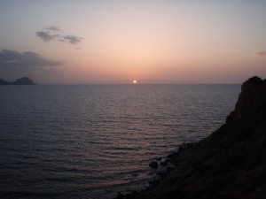 Il promontorio di Cefalù al tramonto