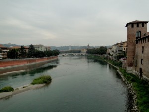panoramica sul fiume adige