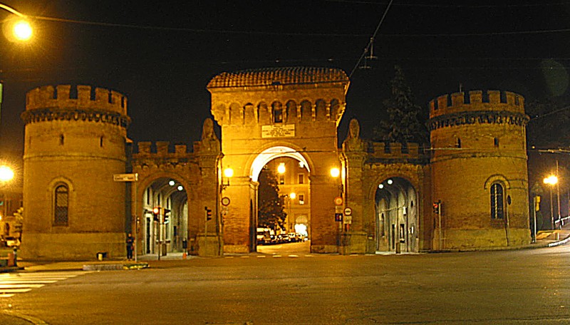 Bologna - porta saragozza