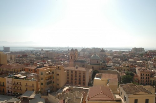 Cagliari - La città di Cagliari vista dalle mura