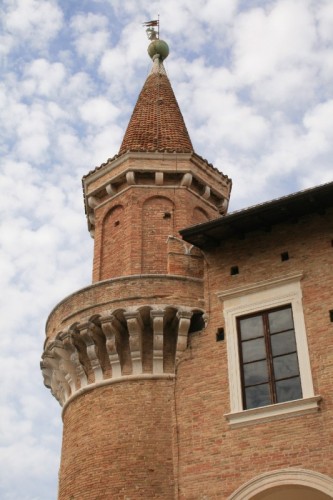 Urbino - Torre del Palazzo Ducale
