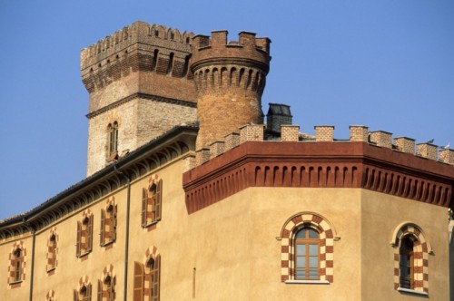 Barolo - barolo giallo rosso blu Barolo - barolo giallo rosso blu