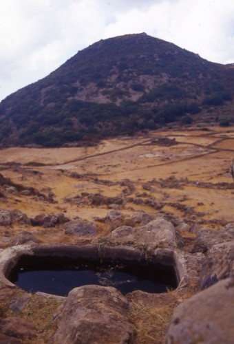 Pantelleria - abbeveratoio all'isola di pantelleria Pantelleria - abbeveratoio all'isola di pantelleria