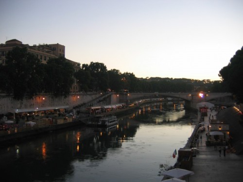 Roma - una sera sul lungotevere