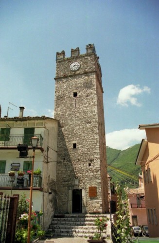 Vallepietra - La torre sopravvive