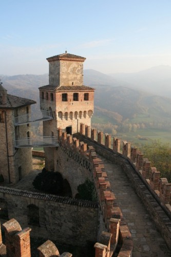 Vernasca - Mastio di Vigoleno "Camminamento"