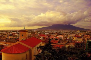 Nuvole sul Vesuvio