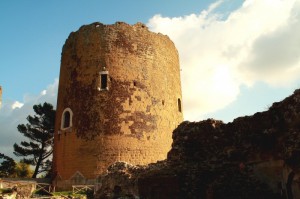 Caserta vecchia, la torre medievale