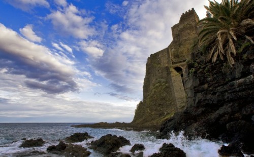 Aci Castello - Domina il mare.. Aci Castello - Domina il mare..