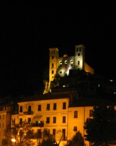 Dolceacqua, il Castello Doria di notte
