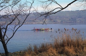 La calma del lago invita a fermarsi