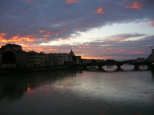 Firenze - Sull'Arno al tramonto