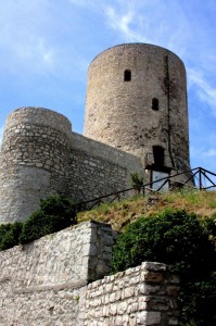 torre Summontese…Longobarda seppur…rotonda