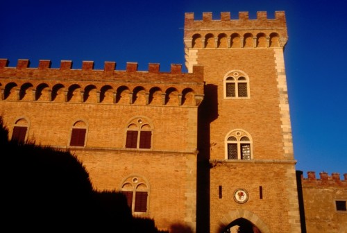 Castagneto Carducci - il castello di bolgheri