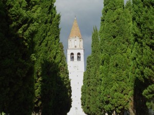 Signore e signori la torre campanaria di Aquileia