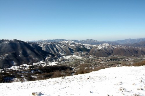 Rocca di Botte - Vista dalla Serra di Vallevona Rocca di Botte - Vista dalla Serra di Vallevona