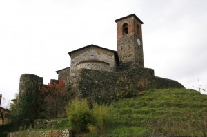 I castelli della Garfagnana: la rocca di Ceserana