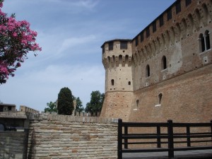 Castello e ponte di accesso.Gradara