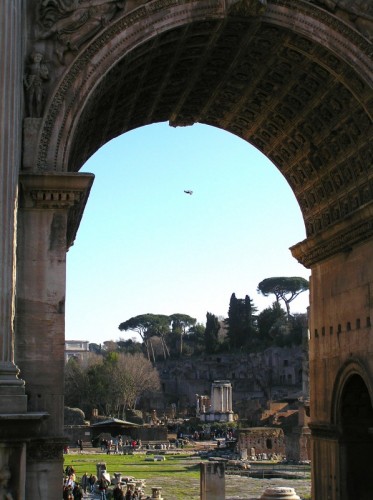Roma - di là dell'arco