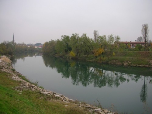 Campo San Martino - Vista del paese dall'ansa del fiume Brenta I